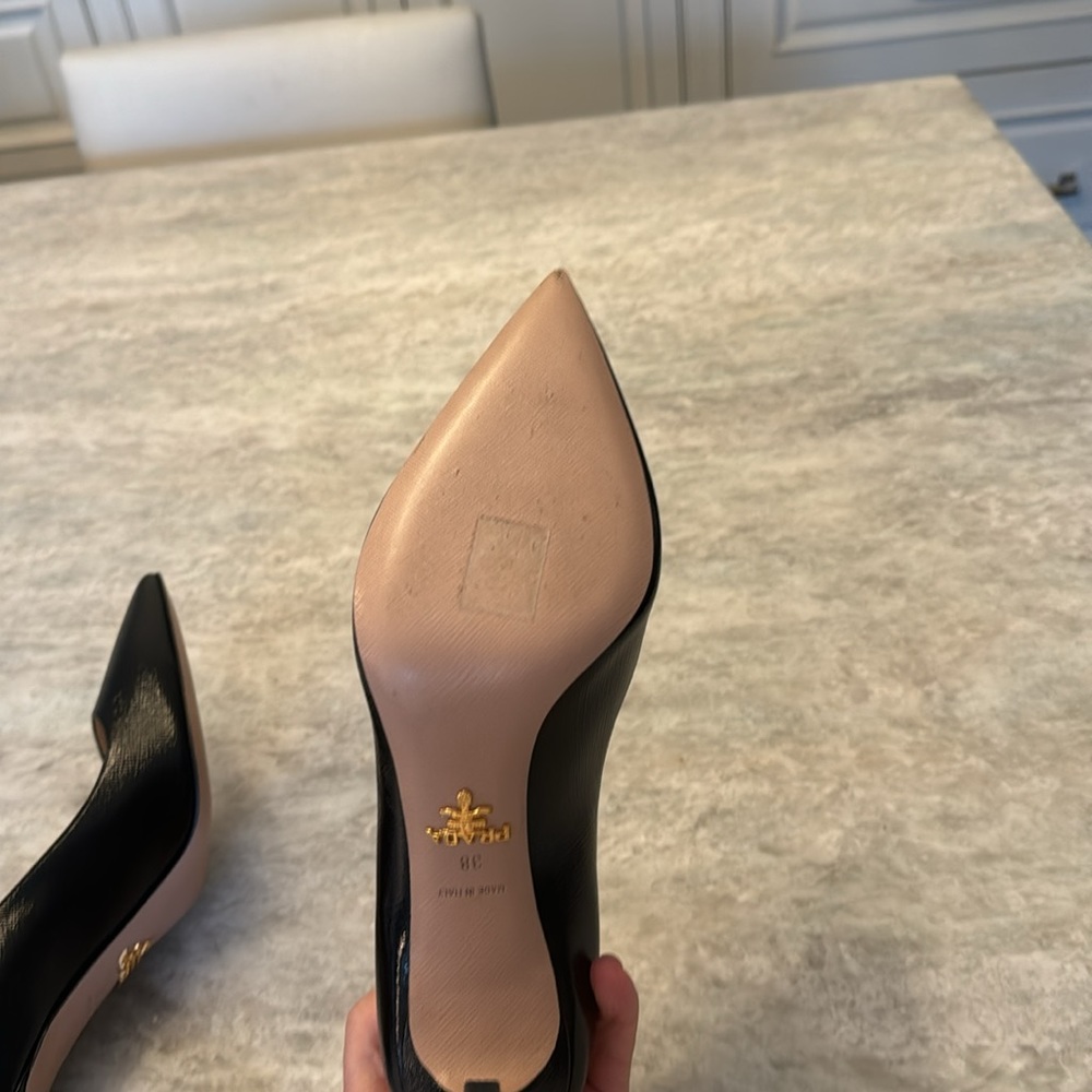 Prada Shoes, Calzature Donna in Black, size 38Euro 8US. - Picture 8 of 12